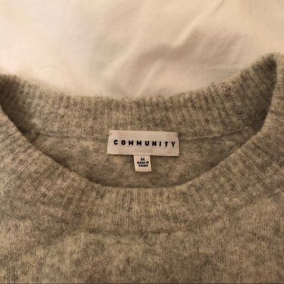 Community Wool Sweater - Picture 4 of 5